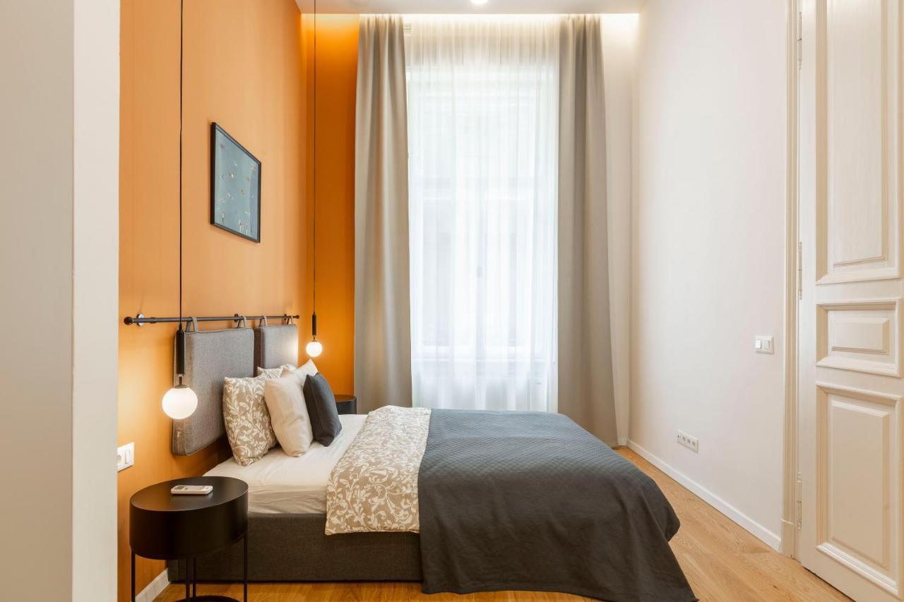 בודפשט Luxurious Minimalist Residence With Sauna By Prestige Homes מראה חיצוני תמונה