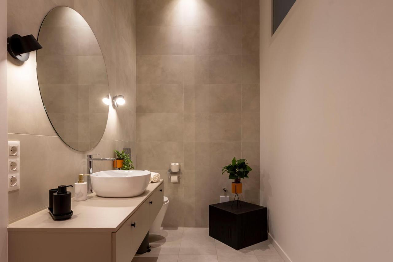 בודפשט Luxurious Minimalist Residence With Sauna By Prestige Homes מראה חיצוני תמונה